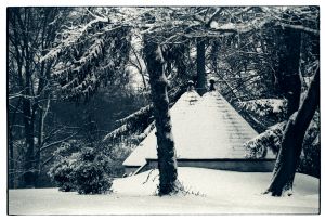 Snow, Ice House, Henry Clay Estate 1994